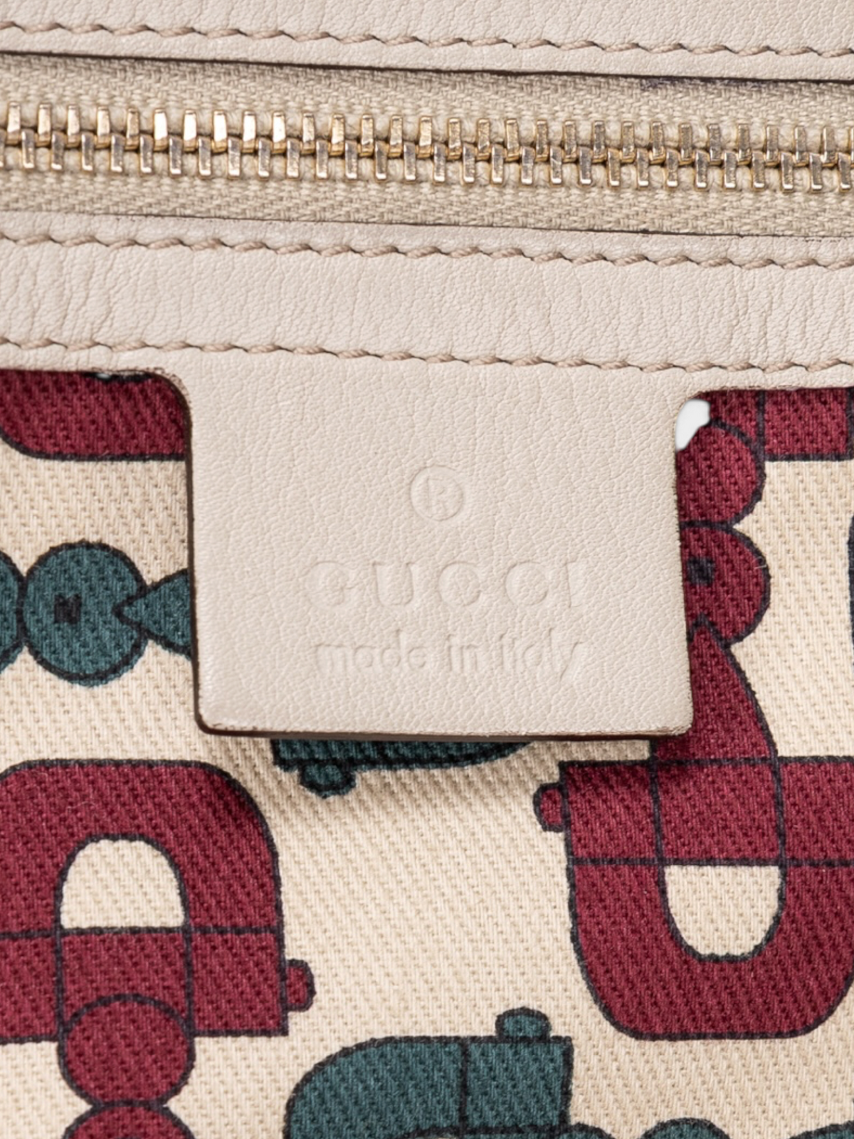 Gucci Pelham In Guccissima With Ivory Leather