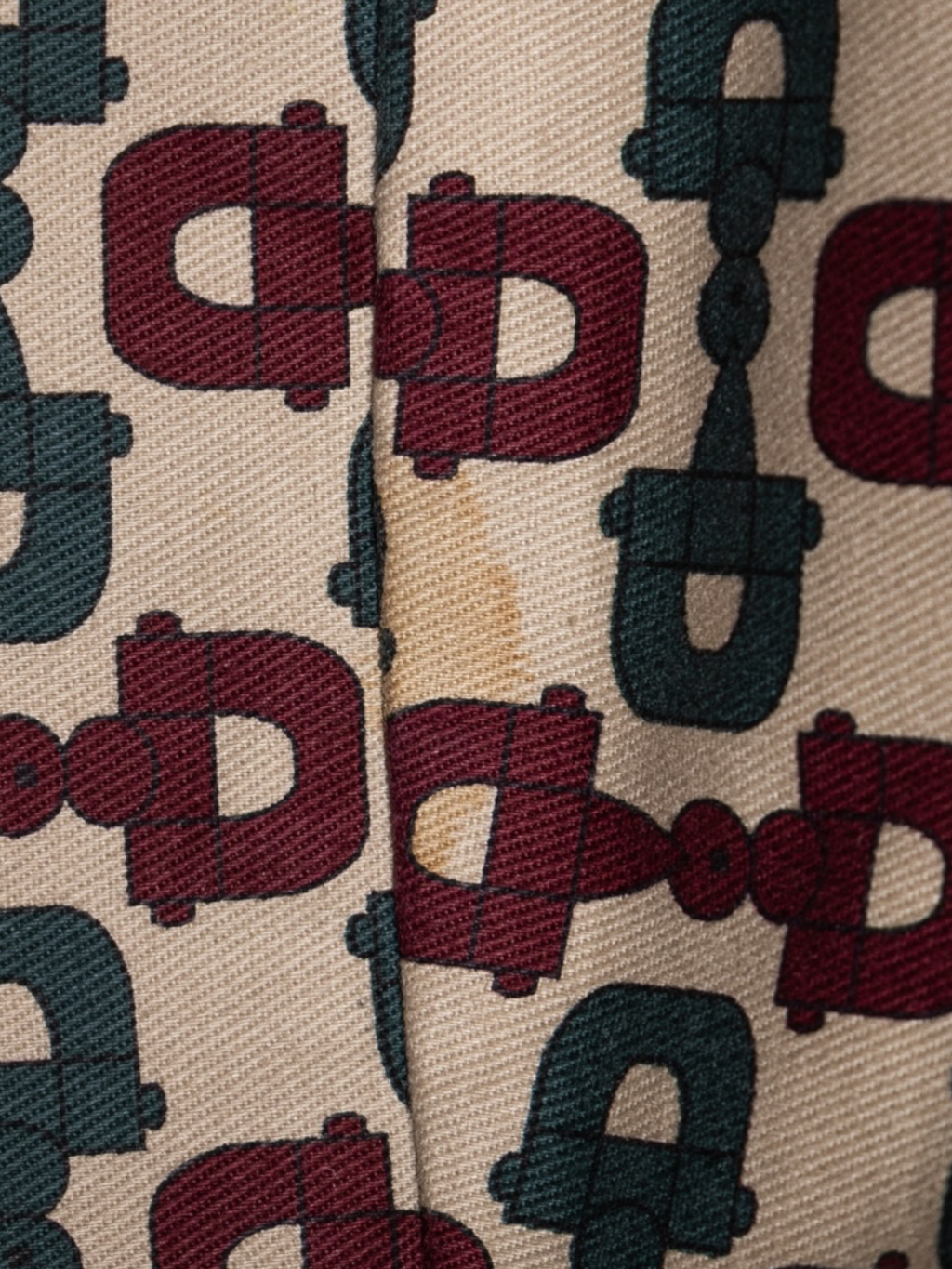 Gucci Pelham In Guccissima With Ivory Leather