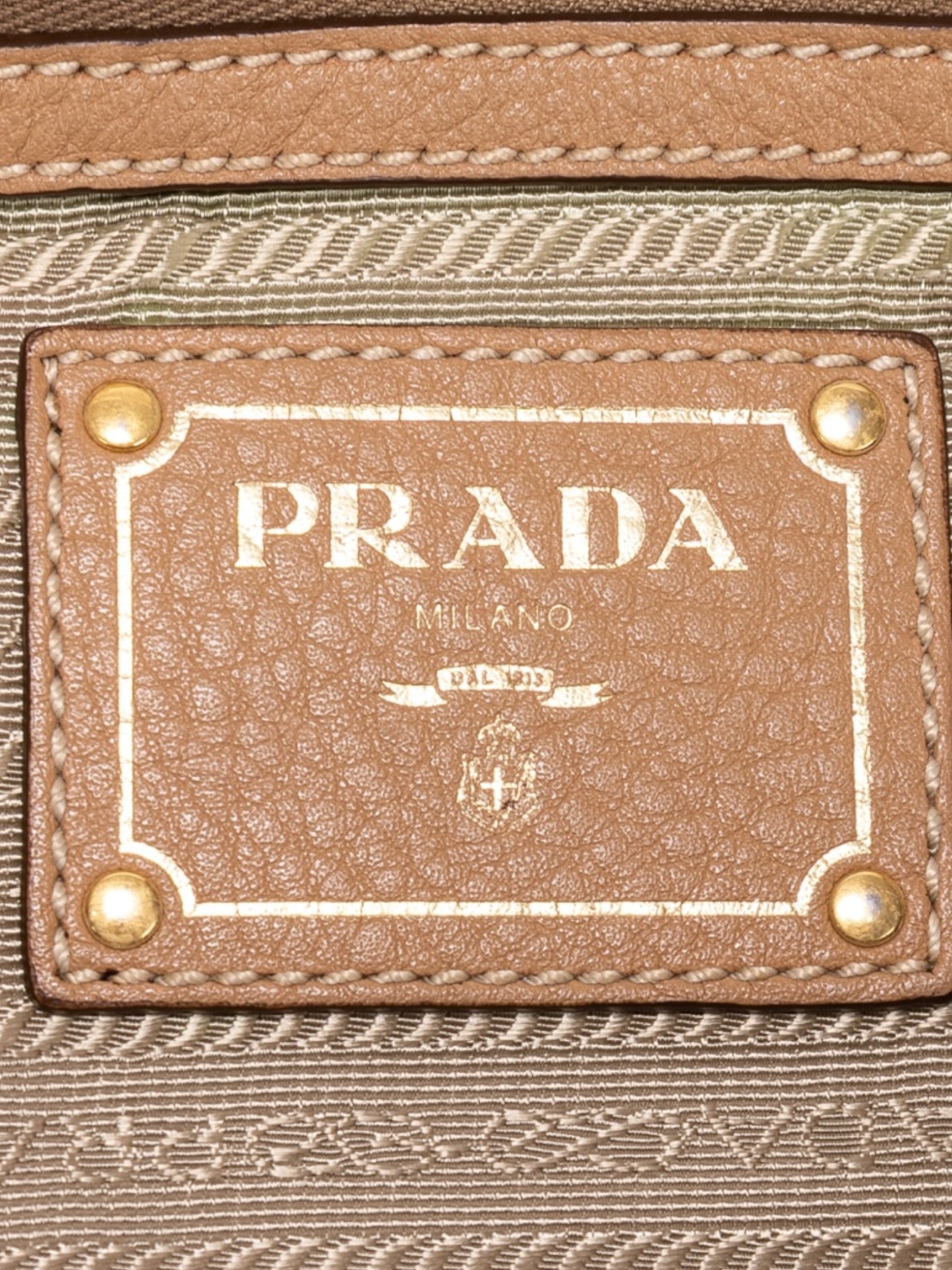 Prada Vitello Daino Shoulder Bag In Beige