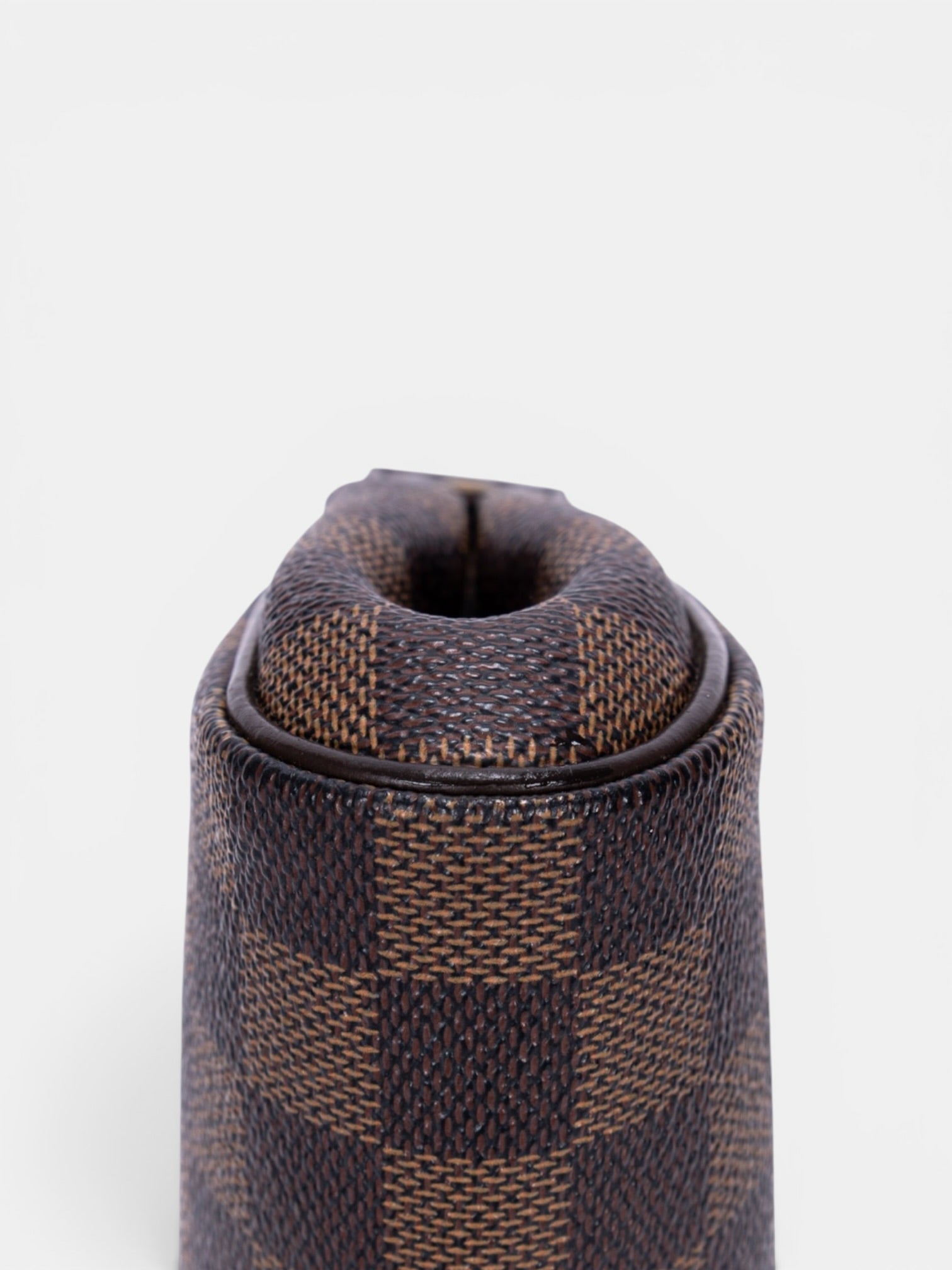 Louis Vuitton Eva Clutch In Damier Ebene
