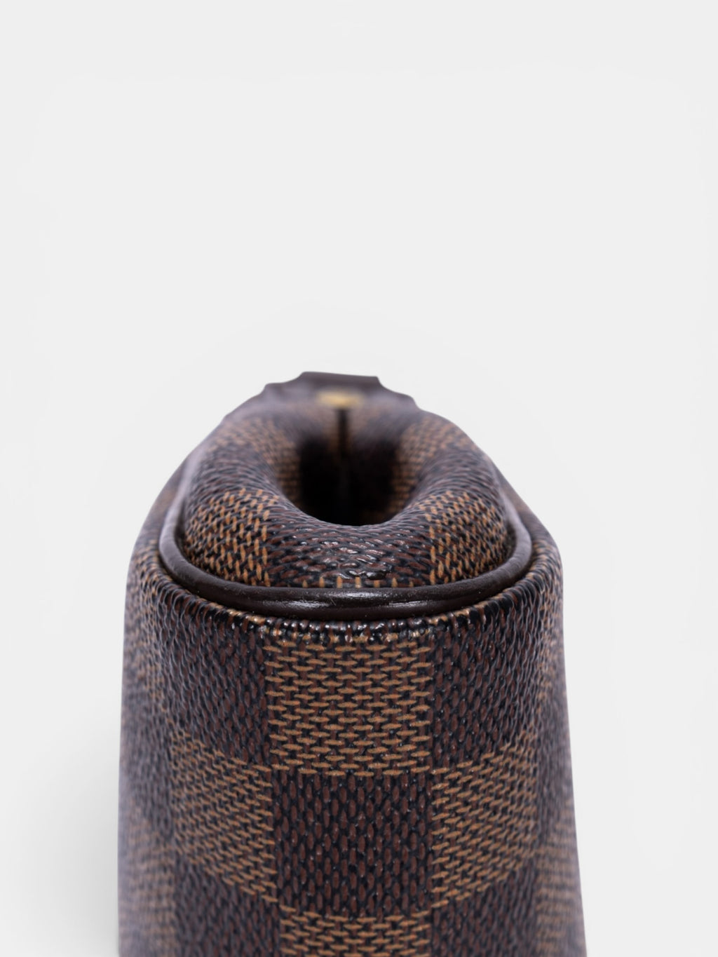 Louis Vuitton Eva Clutch In Damier Ebene